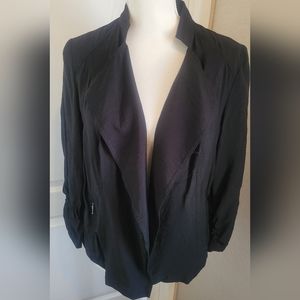 EUC Chico's black quarter sleeve cardigan Size 1( medium)